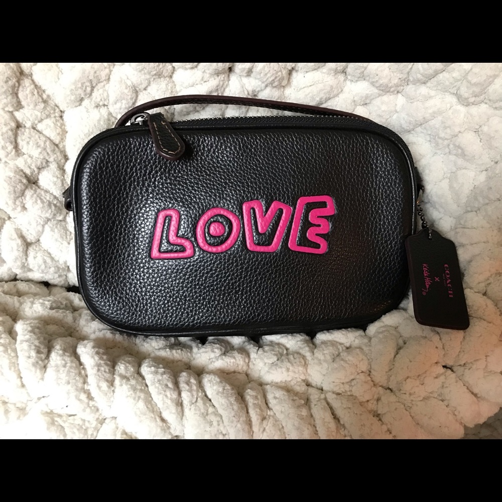 Donated: Coach L♥️ve Crossbody - Picture 2 of 5